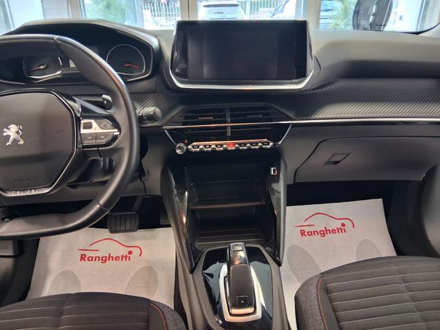 PEUGEOT 2008 usata, con Sistema di navigazione