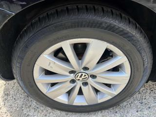 VOLKSWAGEN Passat usata, con Bracciolo
