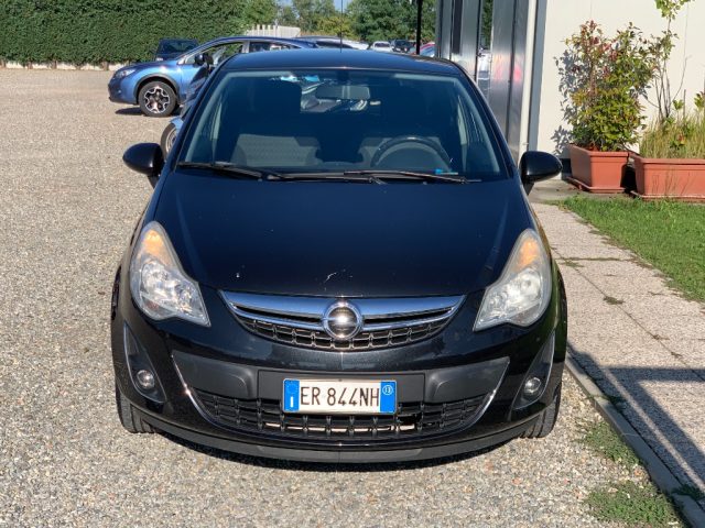OPEL Corsa usata, con Airbag