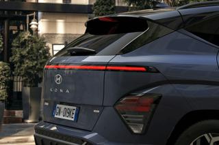 HYUNDAI Kona usata, con Alzacristalli elettrici