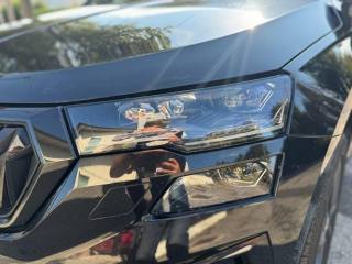 SKODA Karoq usata, con Alzacristalli elettrici