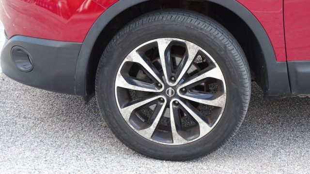 NISSAN Qashqai usata, con Vetri oscurati