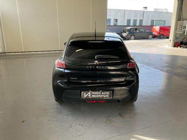 PEUGEOT 208 usata, con Autoradio