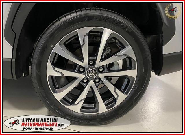 TOYOTA Corolla Cross usata, con Bracciolo