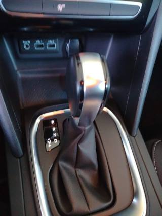 RENAULT Megane usata, con Specchietti laterali elettrici