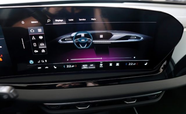 AUDI A5 usata, con Park Distance Control