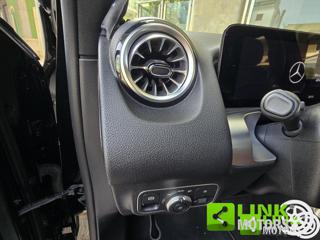 MERCEDES-BENZ GLB 200 usata 33