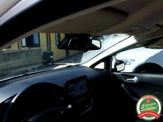 FORD Fiesta usata, con Autoradio digitale