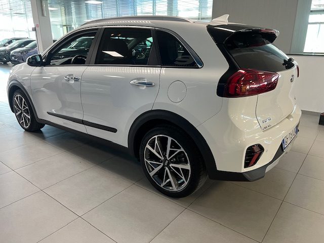 KIA Niro usata, con Autoradio