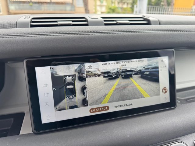 LAND ROVER Defender usata, con Climatizzatore