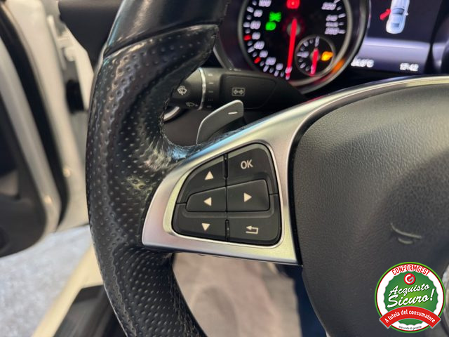 MERCEDES-BENZ SLC 200 usata, con Volante in pelle