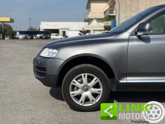 VOLKSWAGEN Touareg usata, con Servosterzo
