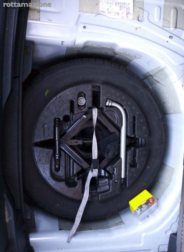 VOLKSWAGEN Polo usata, con Park Distance Control
