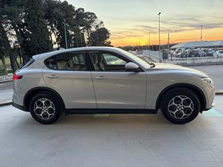 ALFA ROMEO Stelvio usata, con Airbag Passeggero