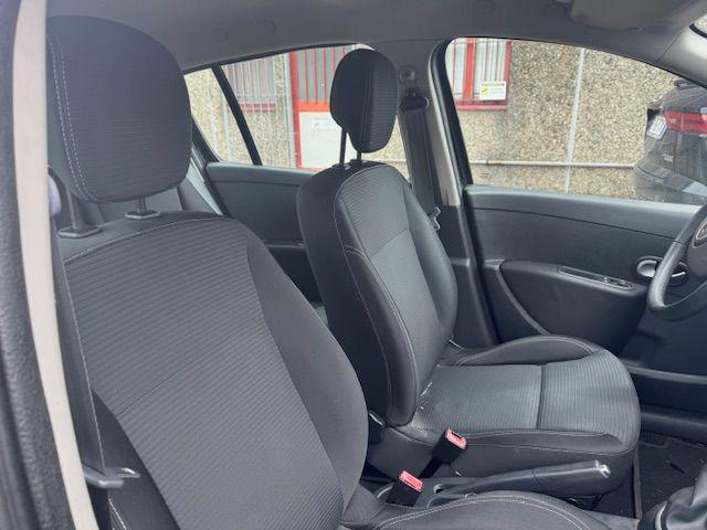 RENAULT Clio usata, con Fendinebbia