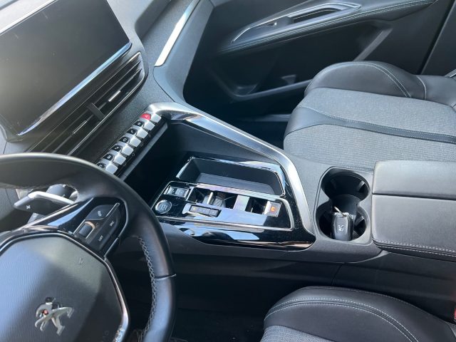 PEUGEOT 5008 usata, con Cruise Control