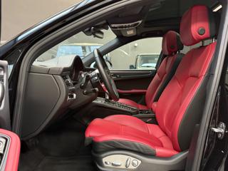 PORSCHE Macan usata, con Autoradio