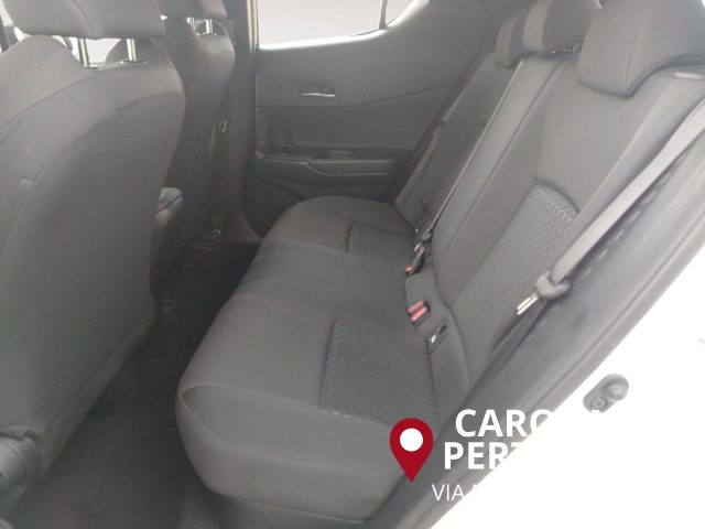 TOYOTA C-HR usata, con Sedile posteriore sdoppiato