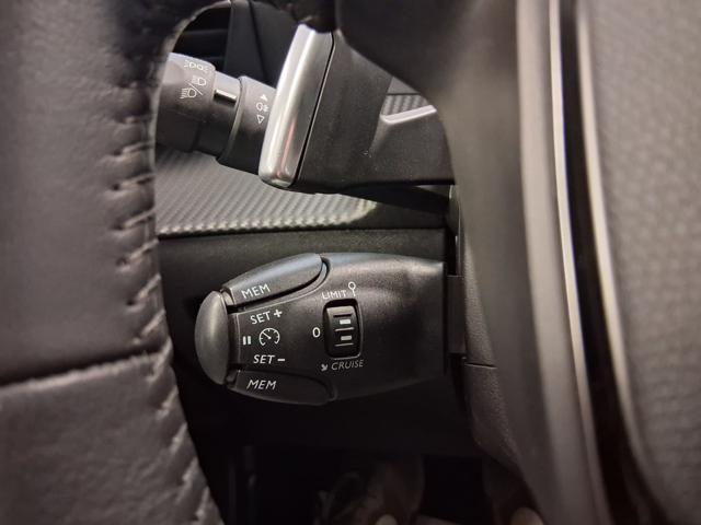 PEUGEOT 2008 usata, con Isofix