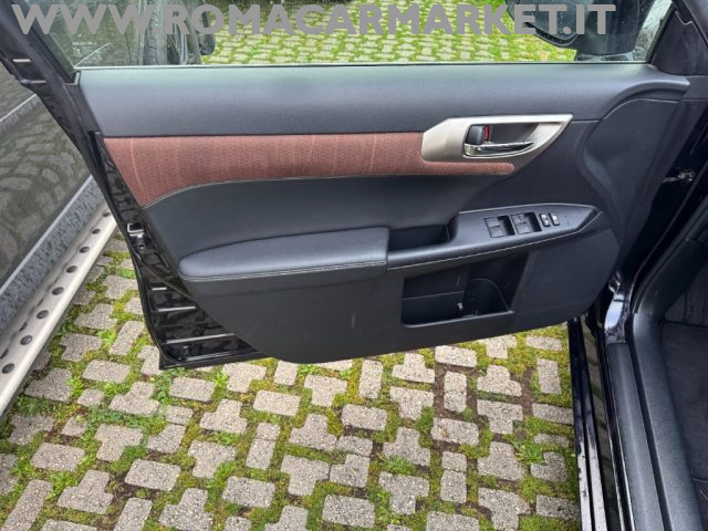LEXUS CT 200h usata, con Controllo trazione