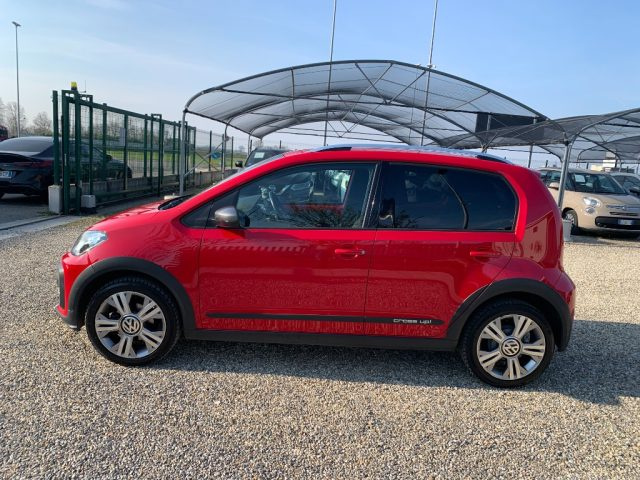 VOLKSWAGEN up! usata, con Cerchi in lega