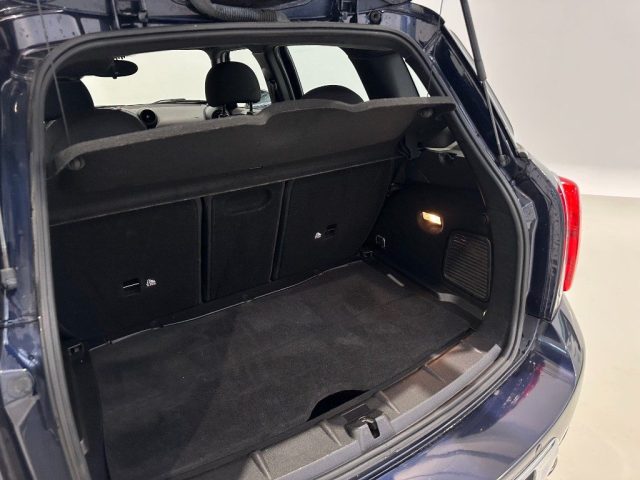 MINI Countryman usata, con Fendinebbia