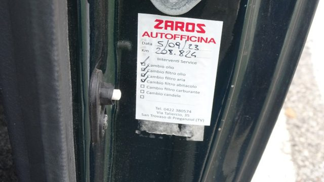 TOYOTA Yaris usata 107