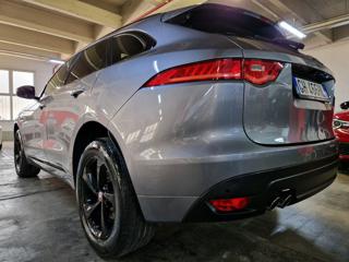 JAGUAR F-Pace usata, con Fendinebbia