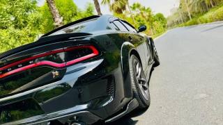 DODGE Charger usata, con USB
