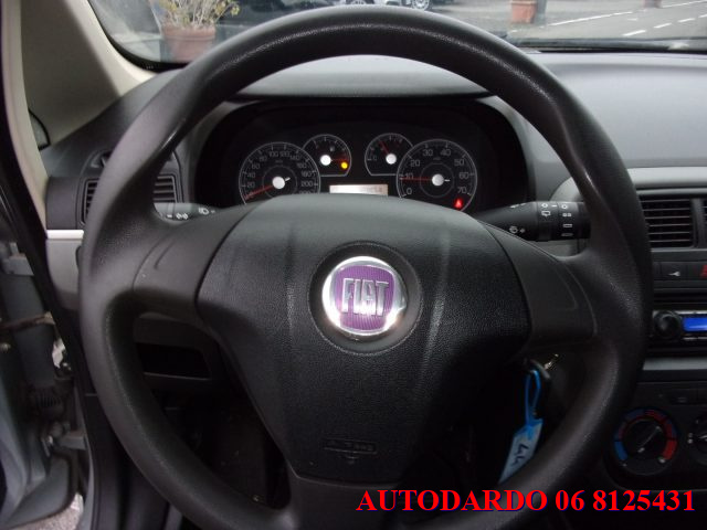 FIAT Grande Punto usata 11