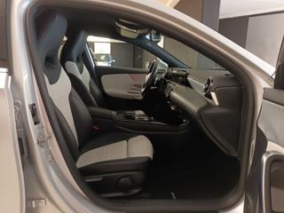 MERCEDES-BENZ A 250 usata, con Autoradio digitale