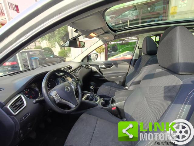 NISSAN Qashqai usata, con Park Distance Control