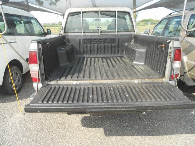 NISSAN Navara usata, con Alzacristalli elettrici
