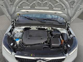 VOLVO XC40 usata, con Telecamera per parcheggio assistito