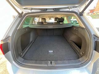 VOLKSWAGEN Passat Variant usata, con Servosterzo