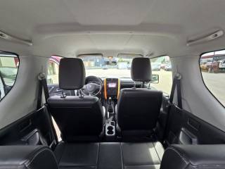 SUZUKI Jimny usata, con Servosterzo