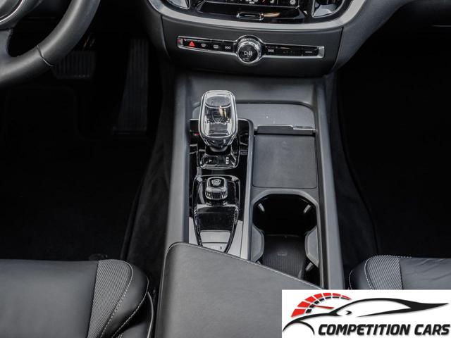 VOLVO V60 Cross Country usata, con Climatizzatore