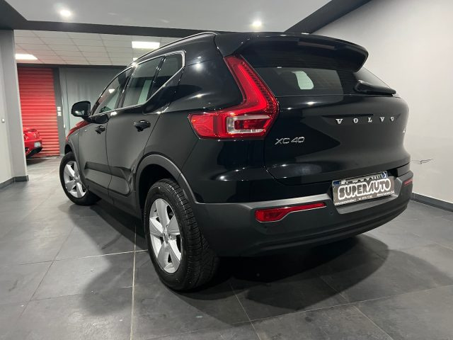 VOLVO XC40 usata, con Airbag laterali