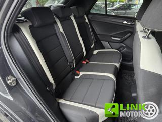 VOLKSWAGEN T-Roc usata, con Climatizzatore automatico, 2 zone