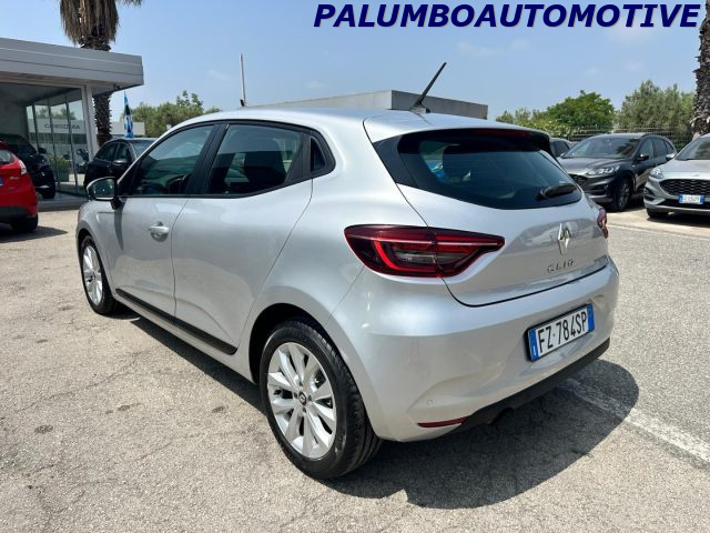 RENAULT Clio usata, con Autoradio