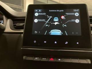 RENAULT Captur usata, con Hill holder