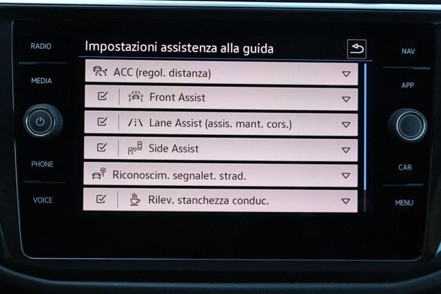 VOLKSWAGEN Tiguan usata, con Specchietti laterali elettrici