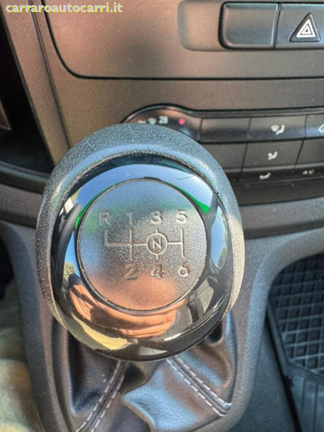 MERCEDES-BENZ Vito usata, con Servosterzo