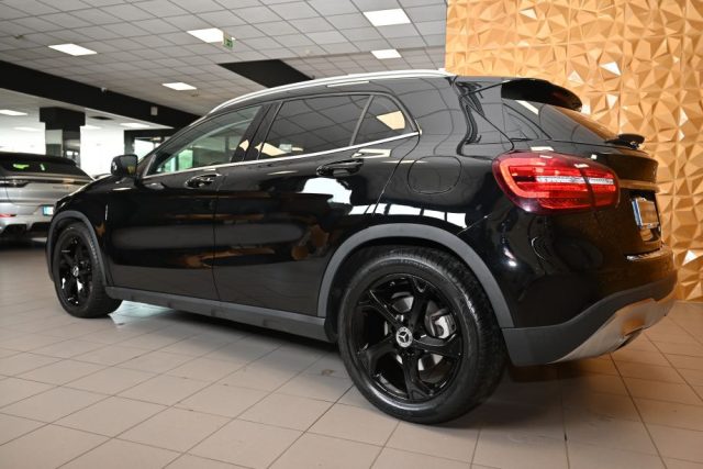 MERCEDES-BENZ GLA 180 usata 84