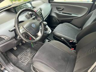 LANCIA Ypsilon usata 11