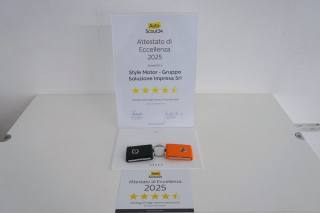 VOLVO XC60 usata, con Sistema di navigazione