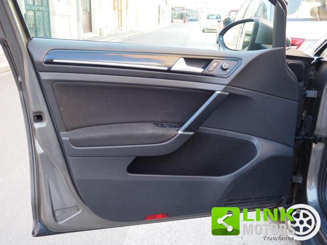 VOLKSWAGEN Golf usata, con Sedile posteriore sdoppiato