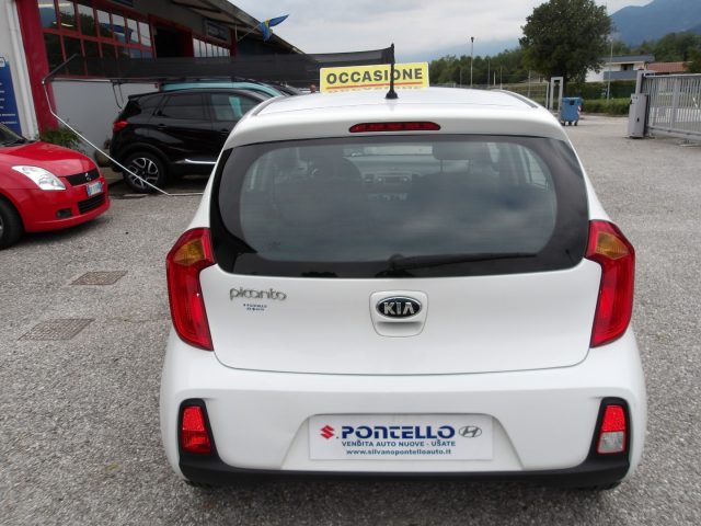 KIA Picanto usata, con Autoradio