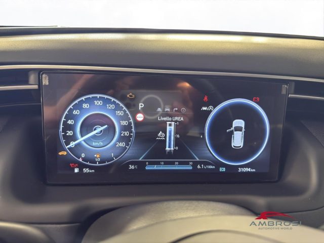 HYUNDAI Tucson usata 12
