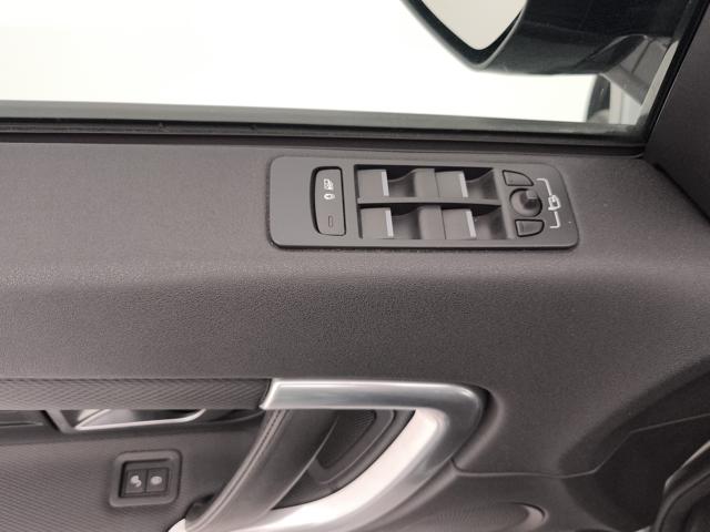 LAND ROVER Discovery Sport usata, con Volante in pelle